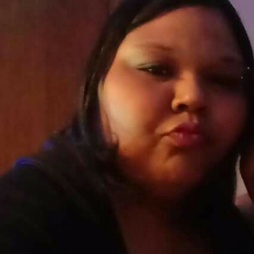 Meet your Posher, Juju